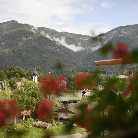Lägenhet Alpenlodge Am Waldrand In Grainau
