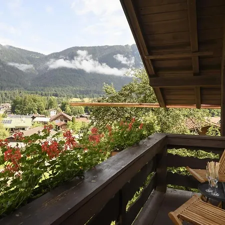 Apartment Alpenlodge Am Waldrand In *